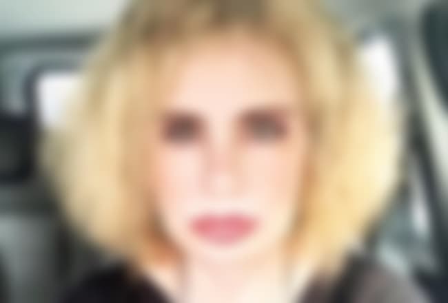 Famosa é espancada pelo namorado e caso vai parar na delegacia
