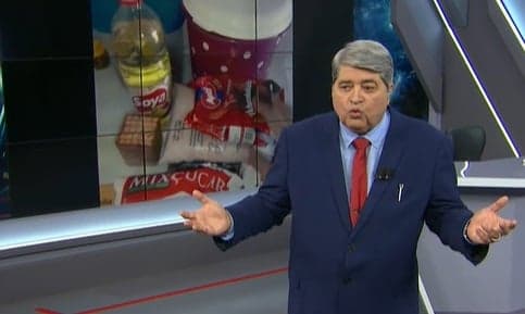 Ao vivo, Datena coloca telespectadora para falar contra Bolsonaro, faz críticas e dispara: “Metem o pau em mim”