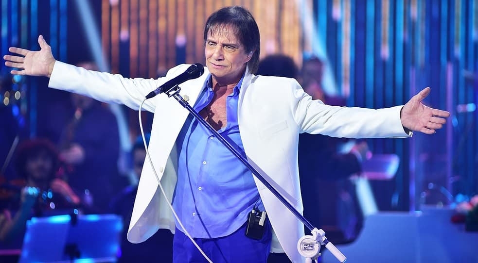 Roberto Carlos peita a Globo novamente após guerra interna e grave doença exposta para milhões ao vivo: "Absurdo"