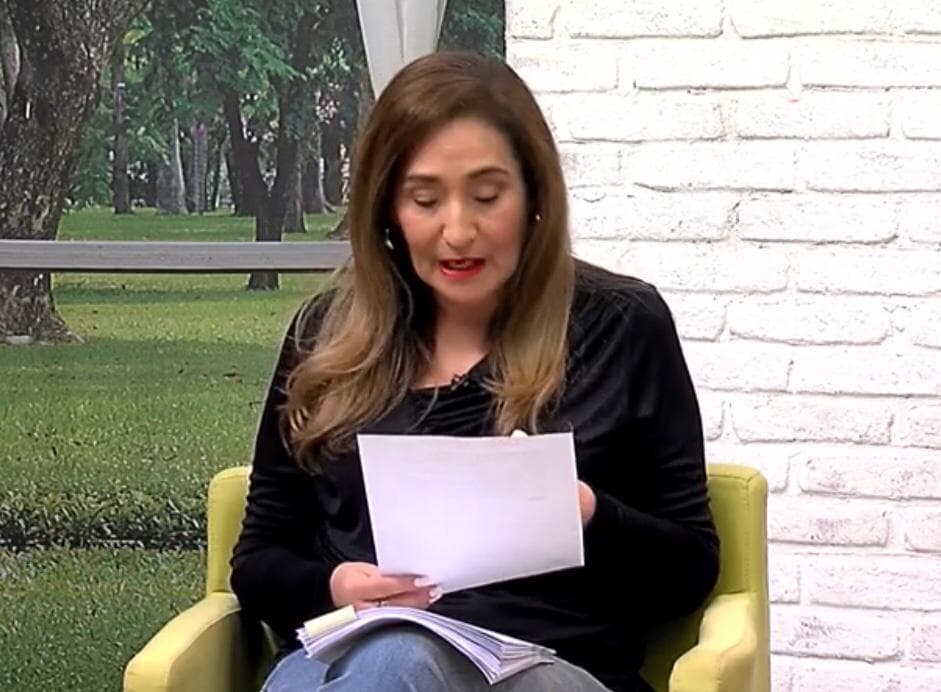 Sonia Abrão atinge marca histórica na RedeTV e faz anúncio: "Obrigada"