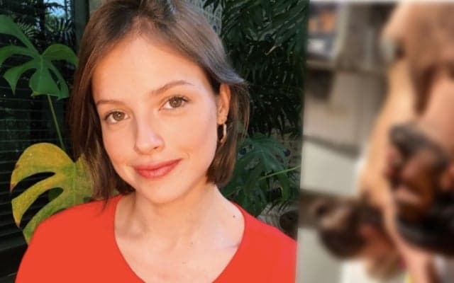 Sem a parte de cima, Agatha Moreira usa biquíni atoladíssimo e leva marmanjos à loucura: "Grande gostosa"