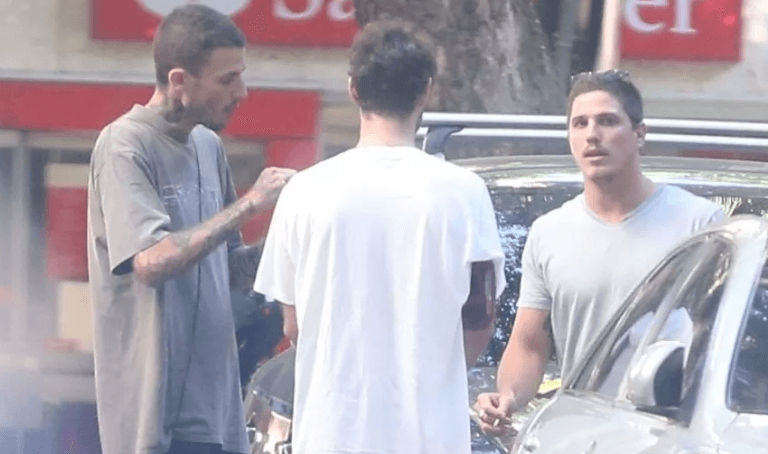 Ator da Globo é flagrado fumando cigarro suspeito e descumpre ordem de isolamento; confira
