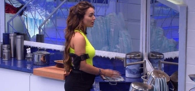 Fogo no parquinho! Rafa perde a paciência com Manu no BBB20 e ataca sister: "Você quer tudo do seu jeito"
