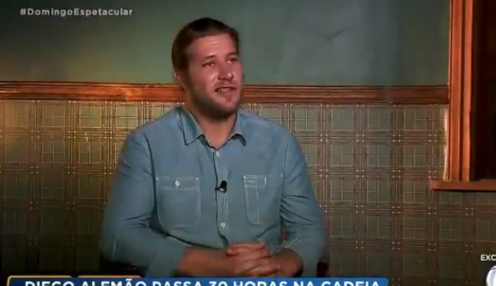 Diego Alemão rasga o verbo em entrevista na TV e revela momentos de terror na prisão
