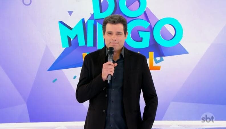 Domingo Legal fracassa e vê Record veloz e furiosa no retrovisor com nova grade