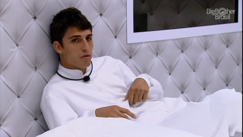 Bomba! Vídeo com relato de Prior no BBB 20 mostra brother entregando fuga de mulher no sexo: "Não quero!"