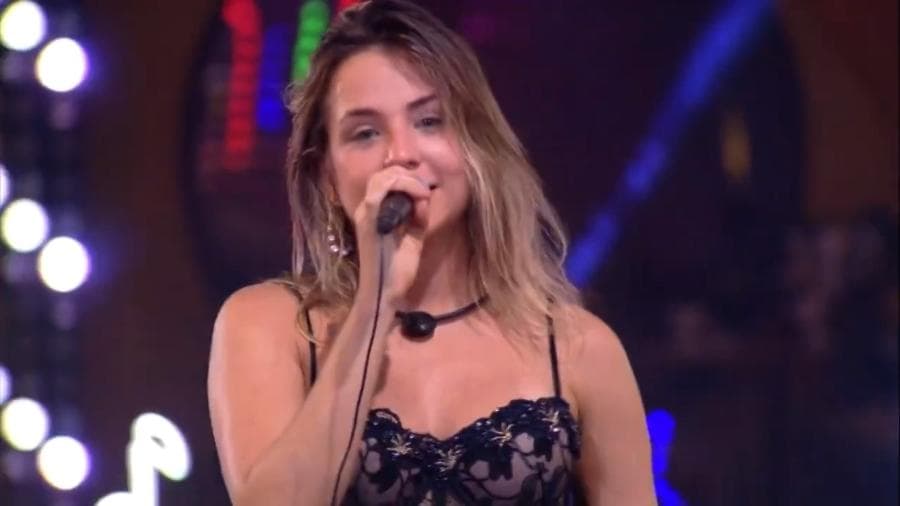Gabi manda suposta indireta durante festa karaokê: "Me iludiu, mas gostava de outra"