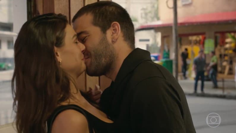 Globo terá que fazer mudanças nas novelas após grave crise de doença