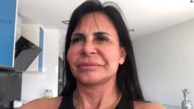 Gretchen vira alvo de notícia sobre doença, assusta vizinhos e é atacada: "Parem de espalhar''