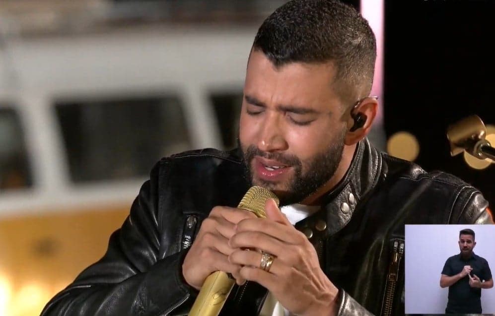 Gusttavo Lima perseguido e odiado na Globo, se vinga da emissora e quebra jejum com canal concorrente: "Pisão"