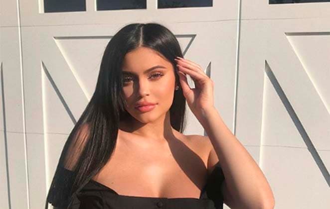 Eita! Kylie Jenner faz a temperatura subir com comentários quentes e diz como gosta que o homem fique na hora H