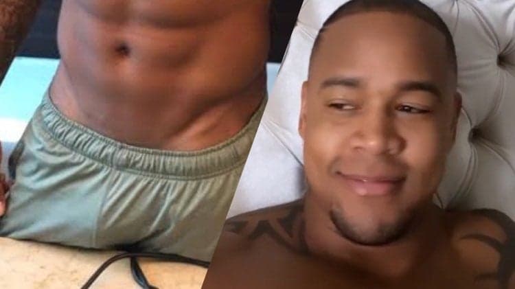 Léo Santana depois de foto com parte íntima gigante marcada e recebendo linguada, surge sarrando sem dó: "Negão"