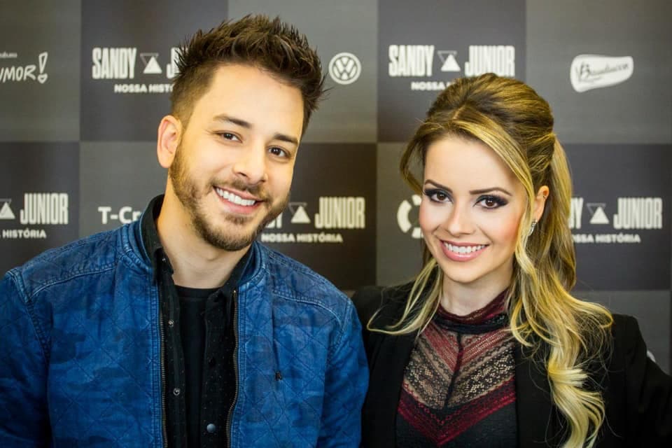 Sandy e Junior, em entrevista, expõem rotina na quarentena: “Vida real”