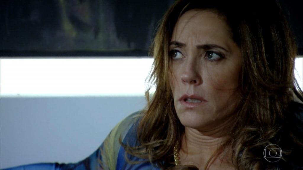Fina Estampa: Segredo? Tereza Cristina é drogada e confessa chocante assassinato
