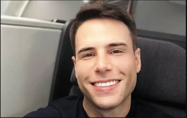 Após caso com humorista, Luiz Bacci expõe pessoa e público se espanta com novo relacionamento