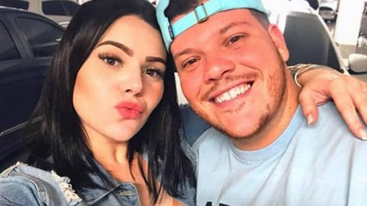 Ferrugem se pronuncia sobre barraco envolvendo esposa e rumores de que abandonou família: “Não se dão bem”