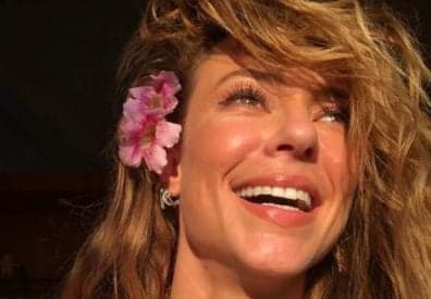Paolla Oliveira surge em foto sexy com biquíni micro e expõe tamanho: "Não esperava isso"