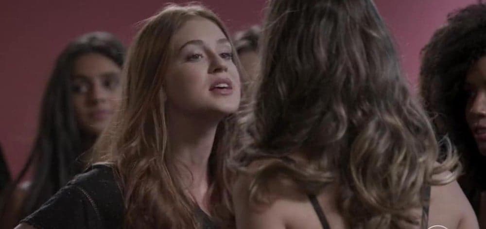 Totalmente Demais: Eliza declara guerra contra Carolina após descobrir armação