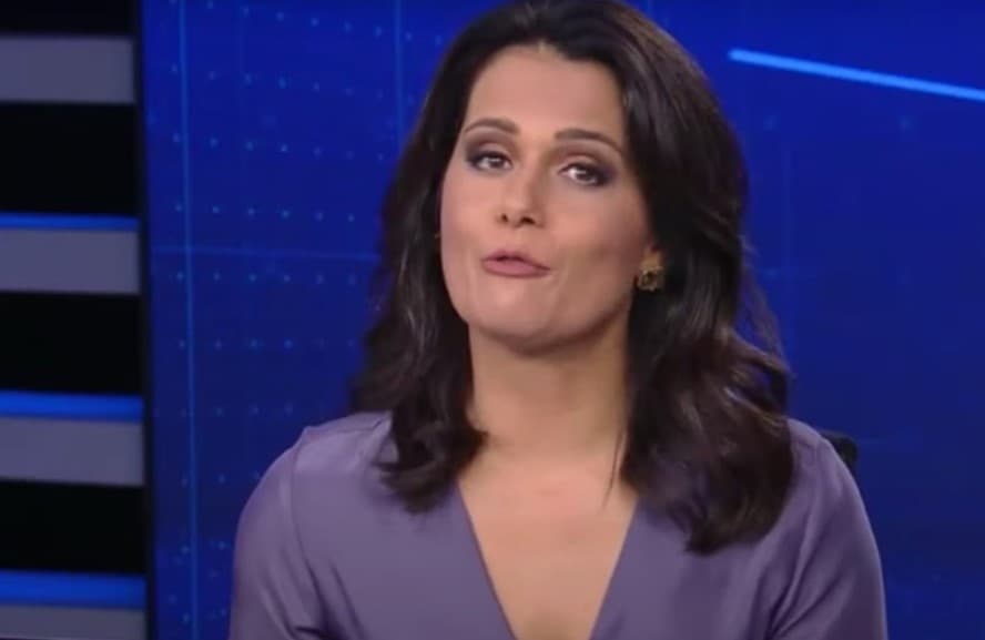 Adriana Araújo é tirada de jornal na Record, chora e rasga verbo ao ser acusada de fingir: "Gosto de sinceridade"
