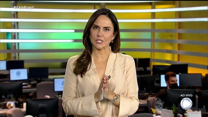 Carla Cecato voltou a apresentar o Fala Brasil após meses afastada por causa de um problema de saúde (Foto: Reprodução)