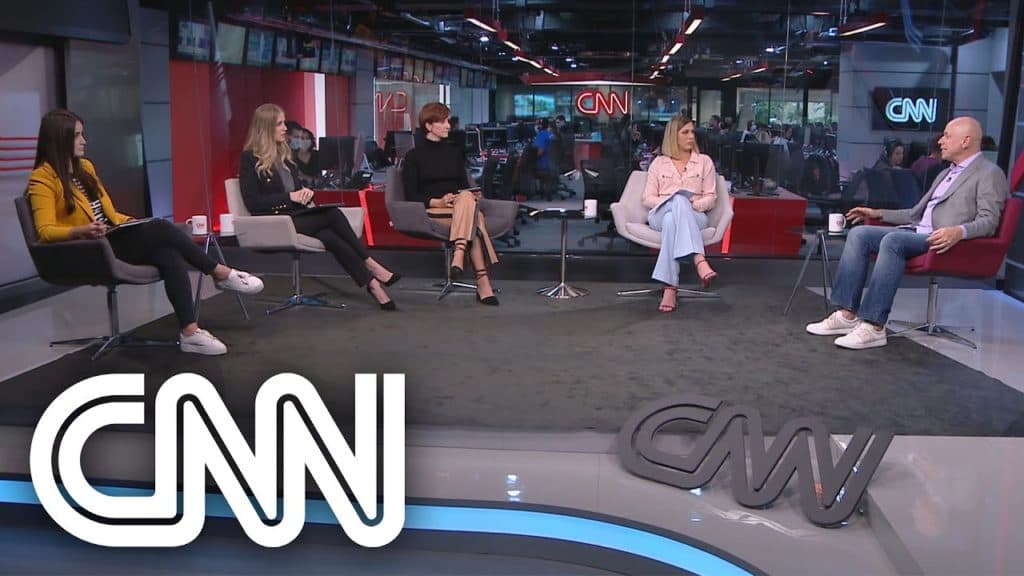 Jornalista da CNN Brasil cai no choro ao vivo e pede desculpas em desabafo destruidor