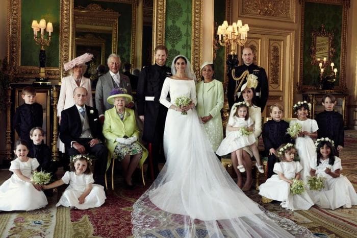Em aniversário de casamento, Harry e Meghan são esquecidos pela realeza e ira é exposta: "vergonha"