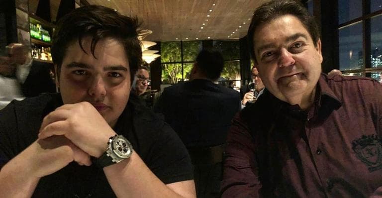 Filho de Faustão tem relação exposta com cunhado e situação é divulgada ao Brasil em relato de amor: "Eu amo"