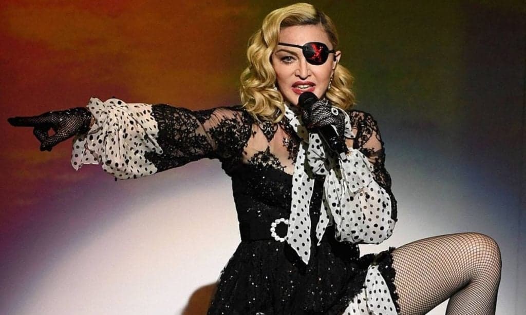 Nude de Madonna mostrando tudo caí na web, viraliza e gera escândalo: "Nua"