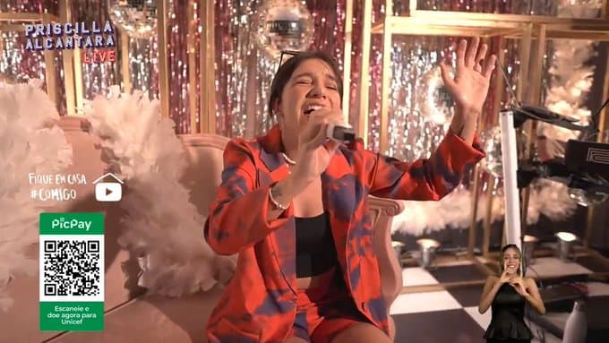 Priscila Alcantara faz performance ousada em live e choca fãs: "Levada às pressas pro hospital"