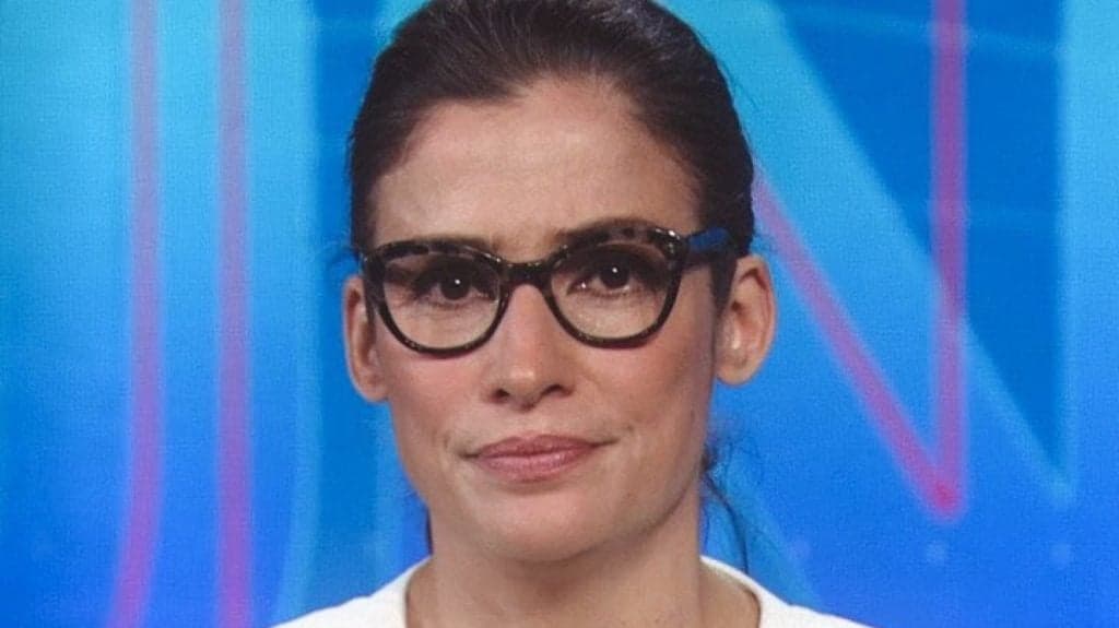 Após desprezo e desabar ao vivo, Renata Vasconcellos surge nos bastidores da Globo: "Difícil aguentar"
