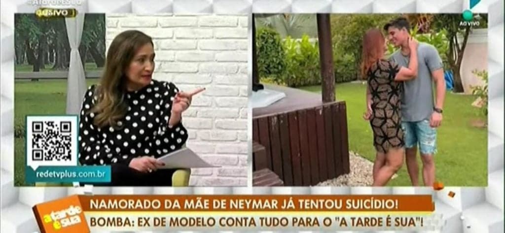 Ao vivo, Sonia Abrão para programa, faz correção e não esconde realidade: "Não usa essa palavra"
