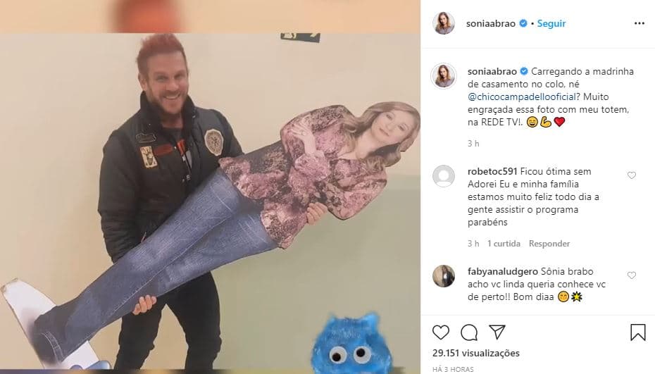 Sonia Abrão postou brincadeira dos bastidores (Foto: Reprodução/Instagram) Sonia Abrão postou brincadeira dos bastidores (Foto: Reprodução/Instagram)