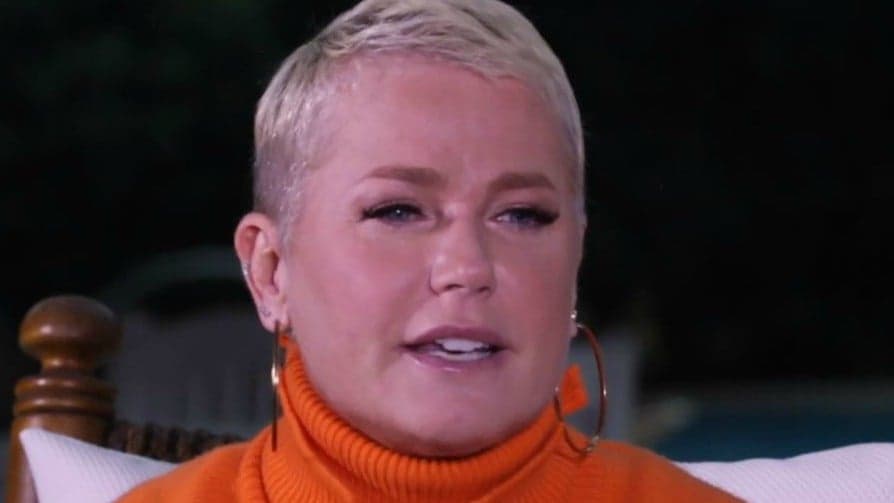 Bomba! Xuxa é pega nos estúdios da Globo, Record se enfurece e ida a Bial é tida com susto e raiva: "Fim da linha"