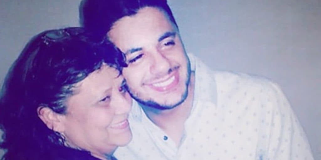 Mãe de Cristiano Araújo realiza desabafo 5 anos após morte do cantor e cai no choro: "A saudade dói muito"