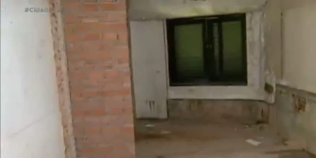 Mansão abandonada de de  (Foto: Reprodução)