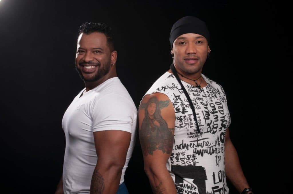 Angelo & Angel preparam live bombástica em Belo Horizonte