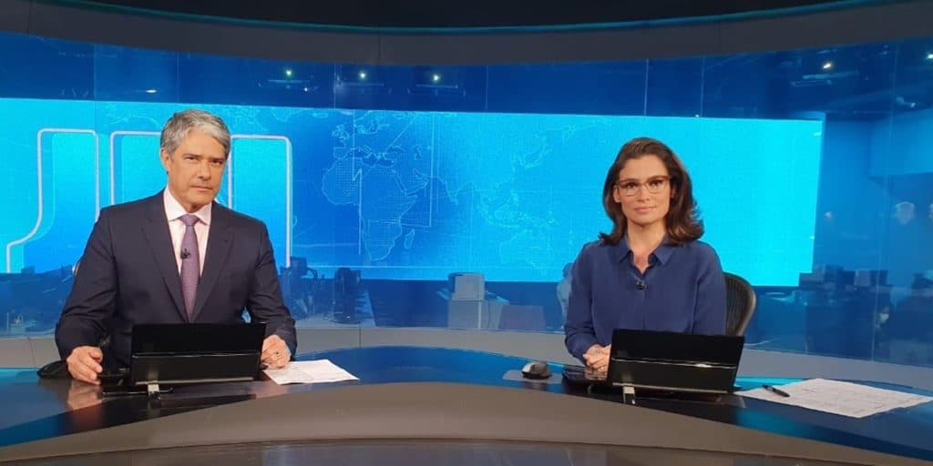 William Bonner, após invasão à Globo, é tirado oficialmente do Jornal Nacional em atitude histórica: “Aterrorizado”