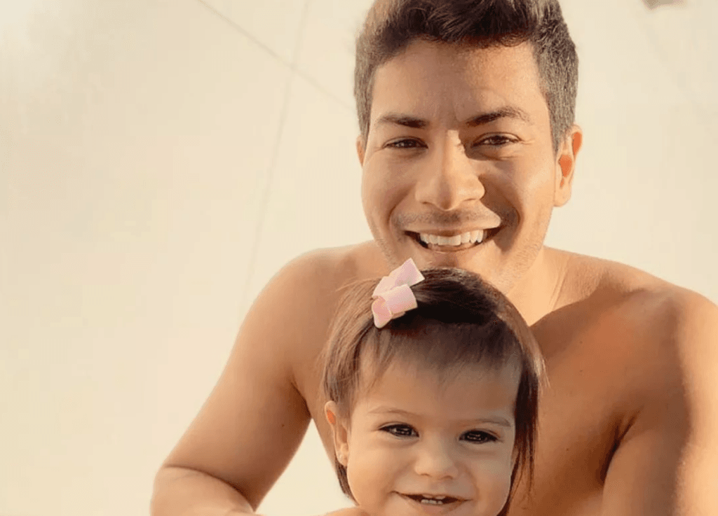 Arthur Aguiar, após enfrentar dura separação e deixar casa, revela sentir falta da filha: "Parte mais difícil"
