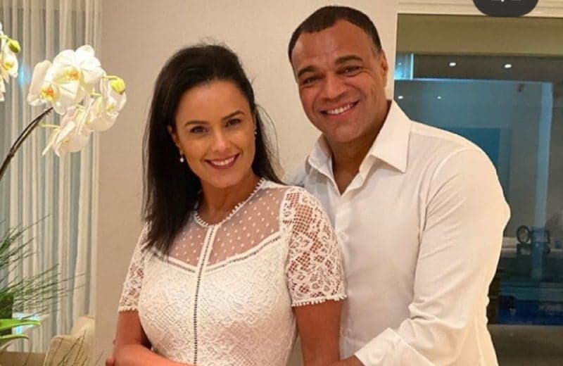 Esposa de Denílson rasga o verbo, após relação com Renata Fan ser exposta e faz textão: "Tínhamos programado"