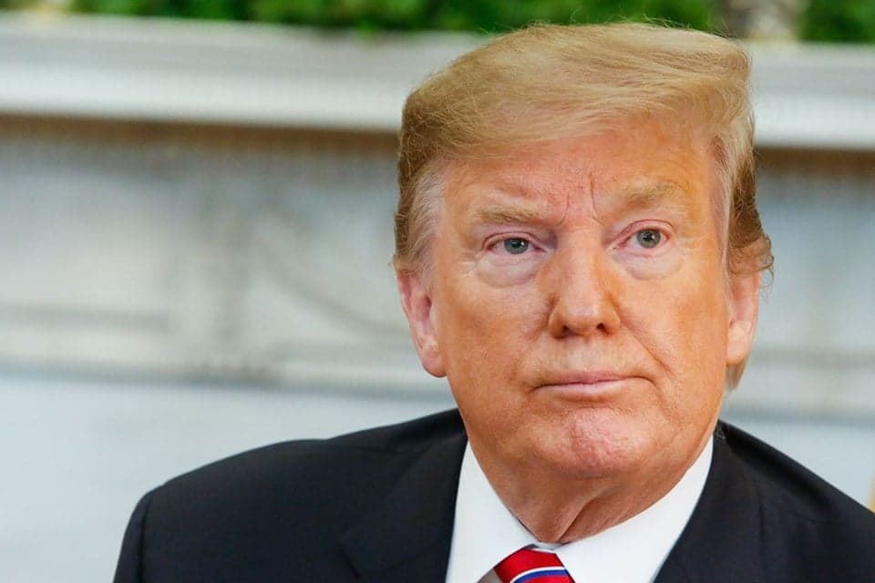 Mandado de prisão contra Donald Trump é aberto após morte de general iraniano e presidente enfrenta dias de tensão
