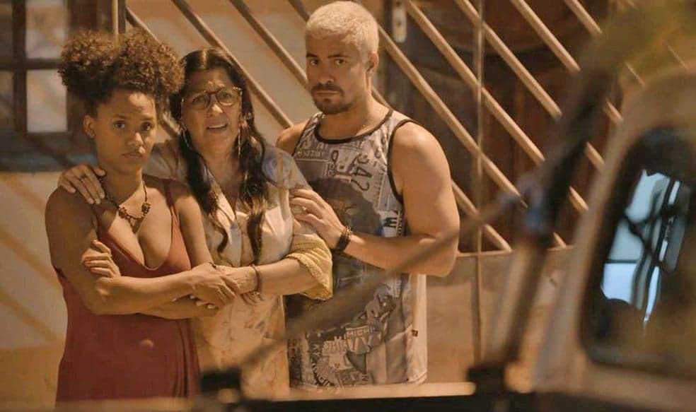 Escândalo! Ator da Globo dá calote em prostitutas, fica 5 dias preso em hotel e quebradeira toma conta