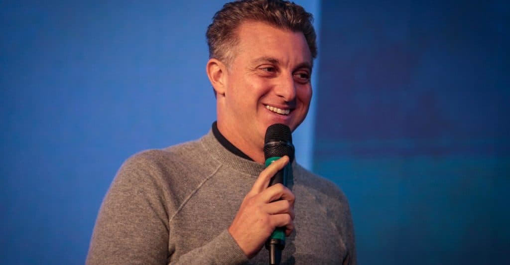 Luciano Huck, em meio a fim com Globo e anúncio de saída de empresa após anos, aparece em canal: "Agora não pode''