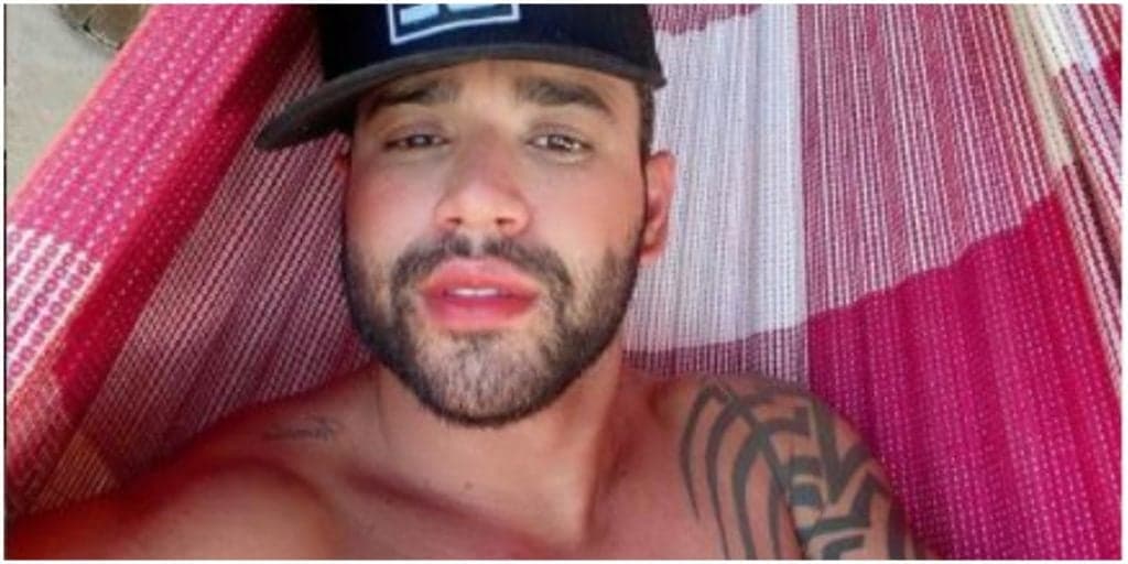 Gusttavo Lima, após ter relação escancarada com cantor, surge mostrando parte gigante de seu corpo: "Que tamanho''
