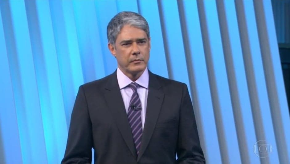 William Bonner é traído covardemente, mas dá a volta por cima e massacra rival: "Acaba"