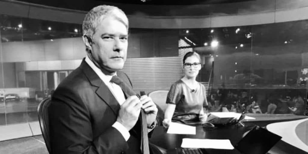 William Bonner e Renata Vasconcellos se descontrolam no JN e mostram armadilha feita a eles: "Meia palavra basta”