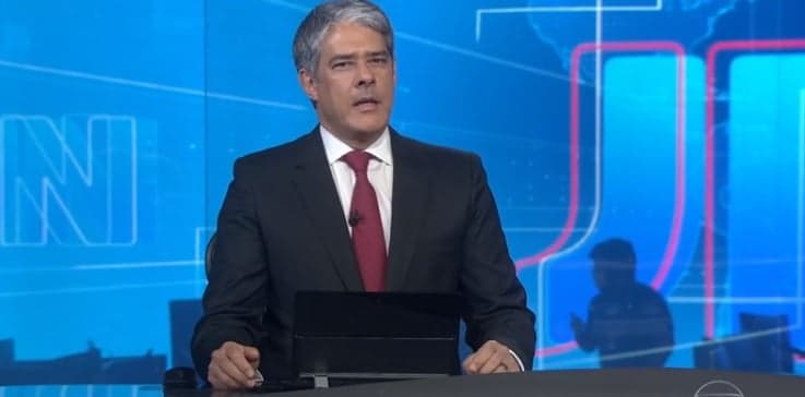 William Bonner chega ao limite em bastidores do JN, surta e Globo caça novo âncora: “Exausto”
