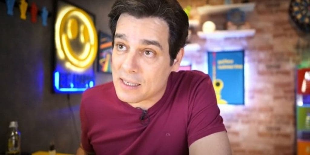 Celso Portiolli surge em vídeo, após ser atacado de escroto e babaca por apresentadora: "Eu quero falar sobre isso"