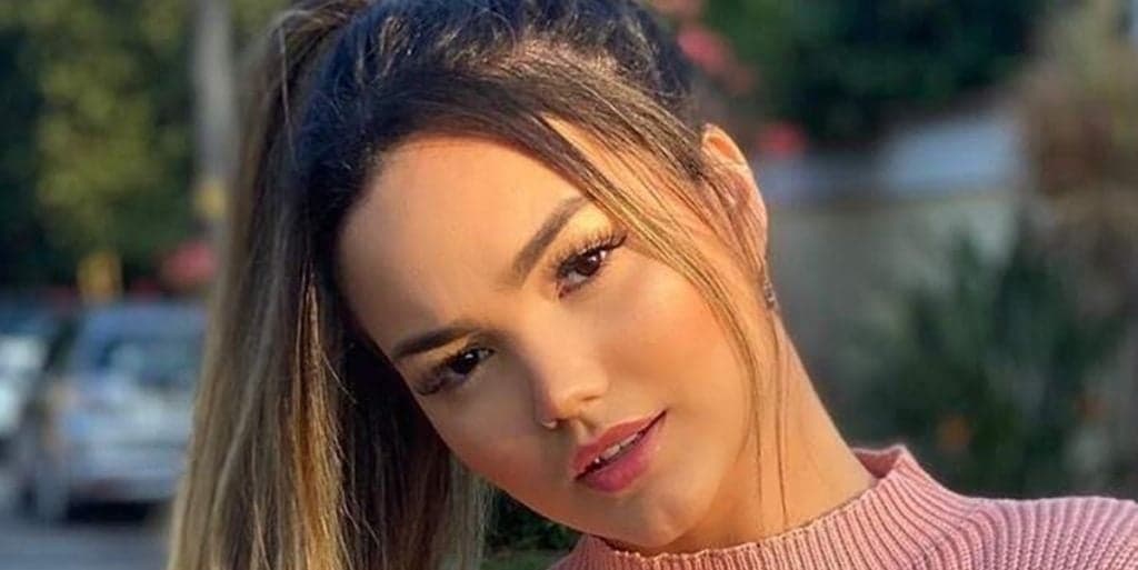 Filha de Kelly Key, Suzanna Freitas, realiza cirurgia, desenvolve problema e relata dificuldade: "Sinto muita dor"