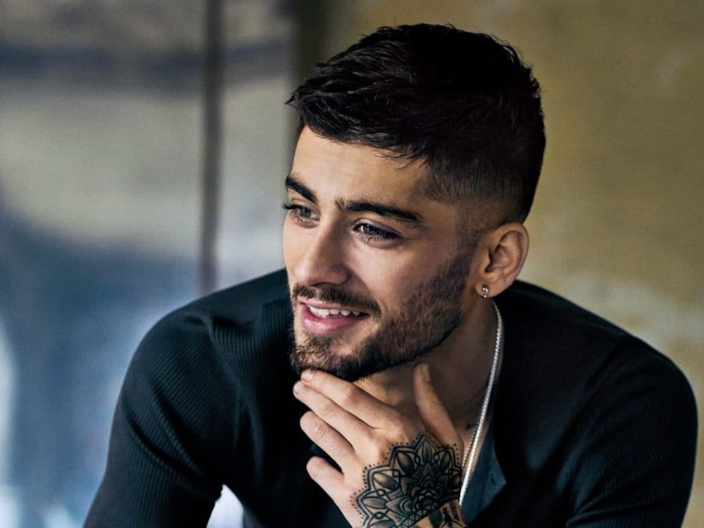 Zayn Malik passa por cima do One Direction, esquece aniversário do grupo e é detonado: "grupinho de merda"