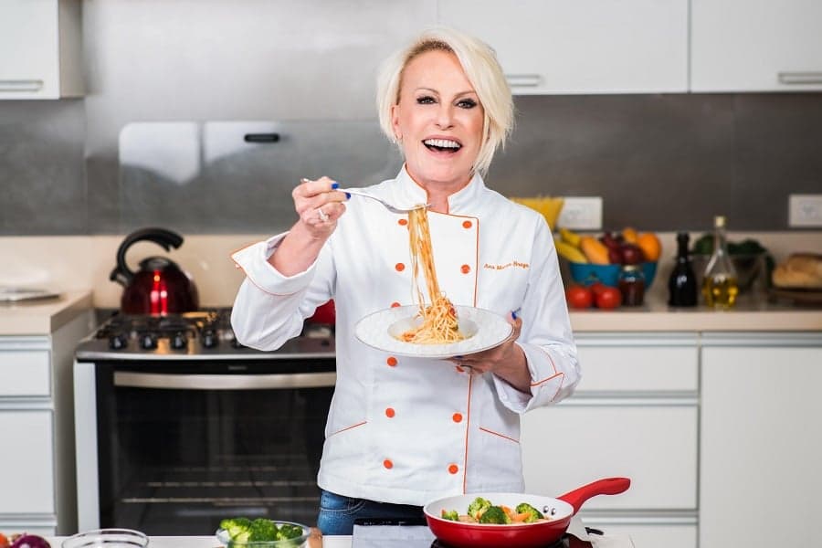 Receita do dia: Ana Maria Braga ensina a fazer um delicioso arroz de forno com costelinha no Encontro com Fátima Bernades